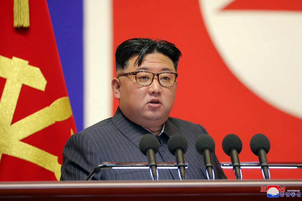 North Korea covertly sending artillery to Russia, White House says