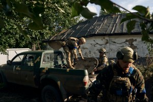 Advanced air defense weapons head to Ukraine in 2 months