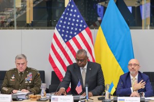 US pushes patchwork air defense for Ukraine amid Russian blitz