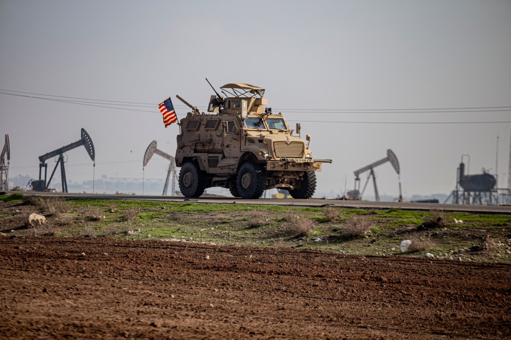 Rockets hit US base in eastern Syria, no casualties reported