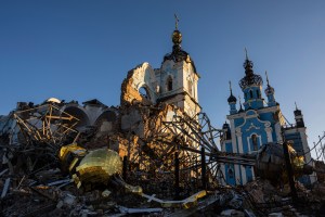 Ukraine praises US military aid as cease-fire said to falter