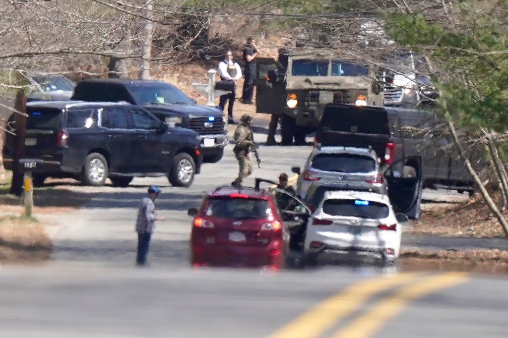Guardsman suspected in leak probe talked of God, guns and war secrets