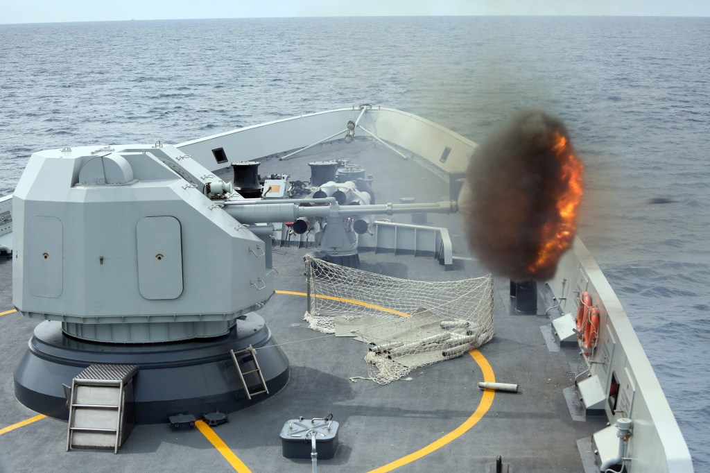 Chinese navy ships head to Singapore for joint drills