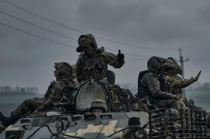 US to send Ukraine $300 million in military aid