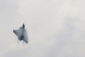 Macron urges Europe to develop its own air defense and not rely on US