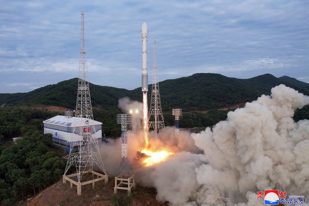 South Korea to launch first domestically built spy satellite