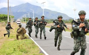 120 Marines back drill retaking an island along the South China Sea