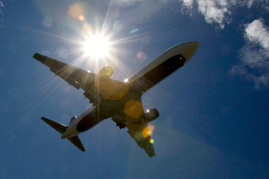 Former airline, military pilot in court for cockpit threat allegations