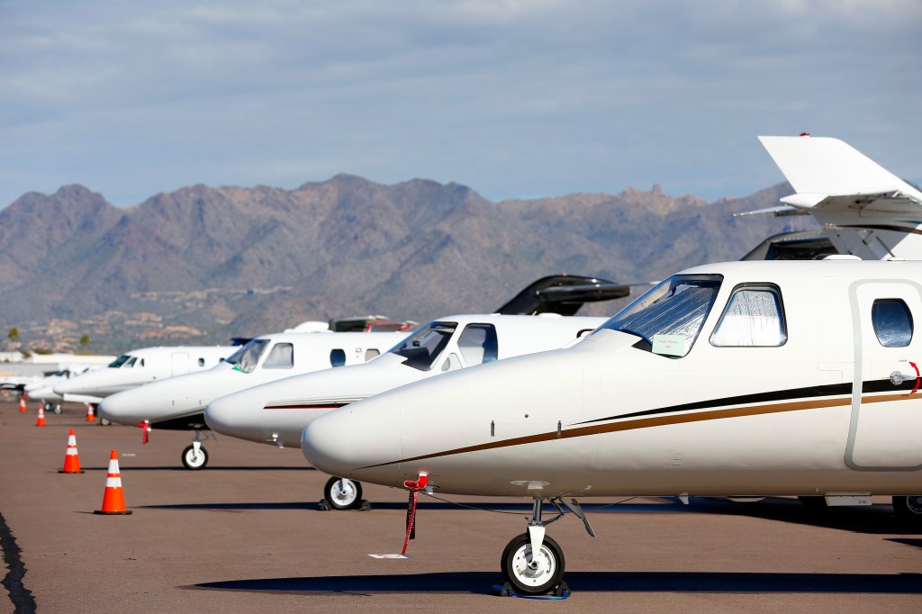 IRS to go after executives who use business jets for personal travel