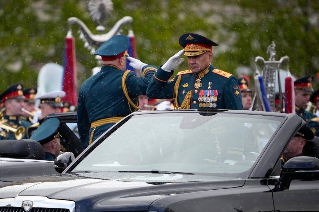 Putin replaces defense minister at key moment in the Ukraine war