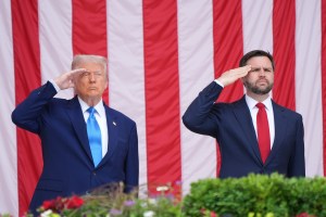Trump honors fallen service members at Arlington National Cemetery