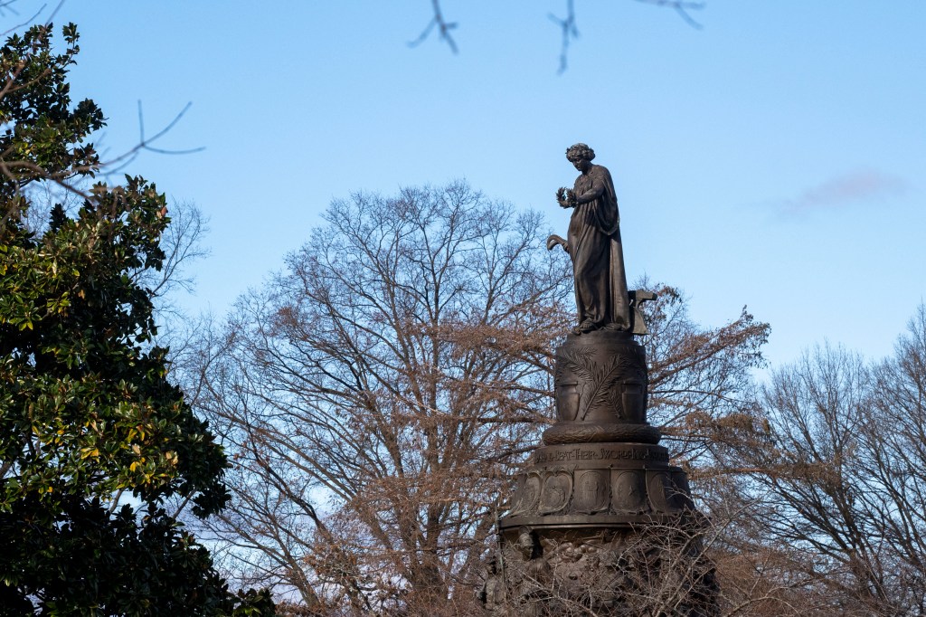 Restoring Confederate memorial removed from Arlington could cost $10M