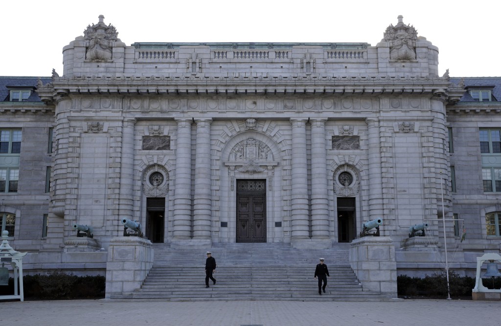 US Naval Academy fires commandant of midshipmen