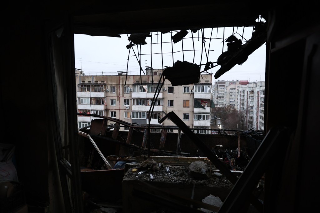 Ukraine says Russia launched a major aerial attack before Kyiv’s talks with US