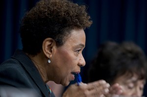 New nuclear warhead still under fire from Democrats