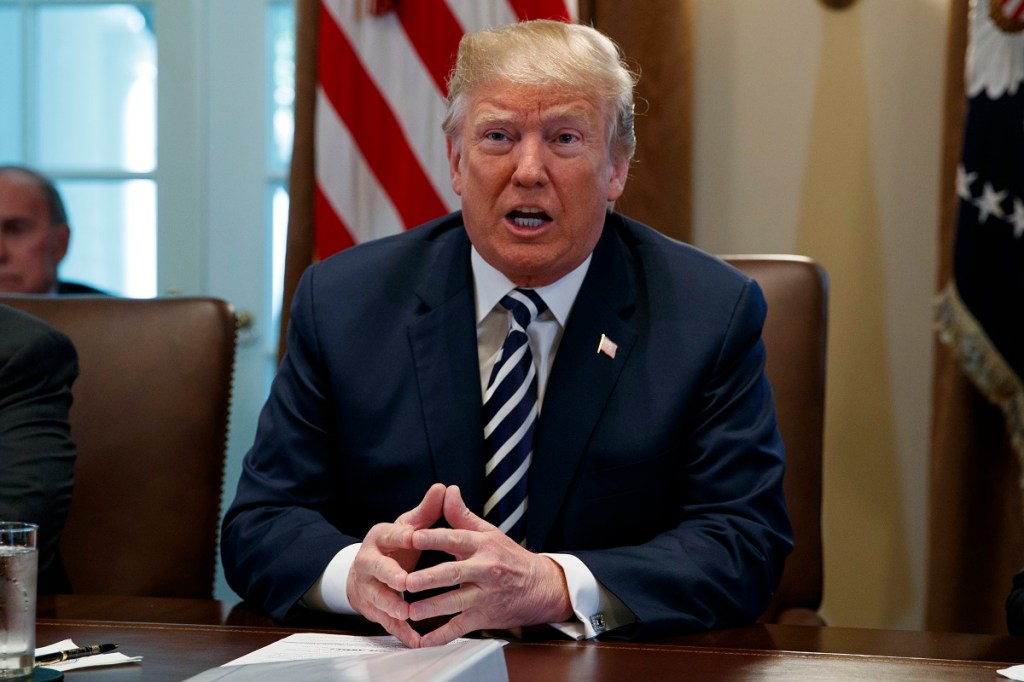 Trump seems confused about military pay, claims troops received no raises for a decade
