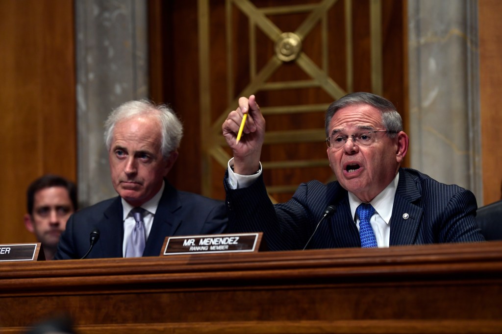 Corker demands CIA chief join Senate brief on Saudi controversy