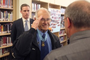 World War II vet Bob Maxwell, the oldest Medal of Honor recipient, dies at 98
