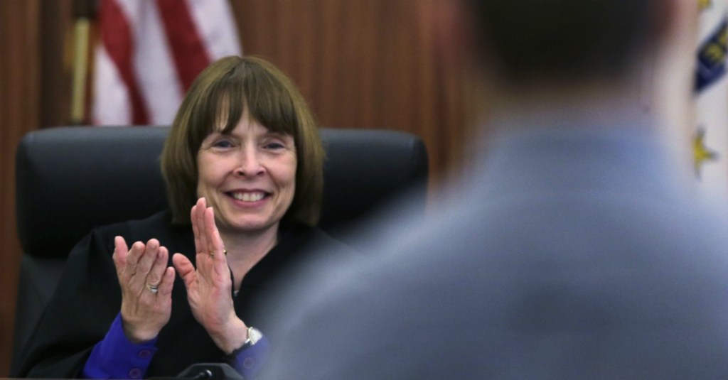 Congress approves bill giving federal support to veterans treatment courts