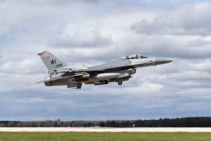 Wisconsin Air National Guard fighter jet crashes in Michigan, fate of pilot unknown