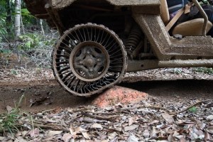 Soldiers might never have another flat tire with these ‘Tweels’