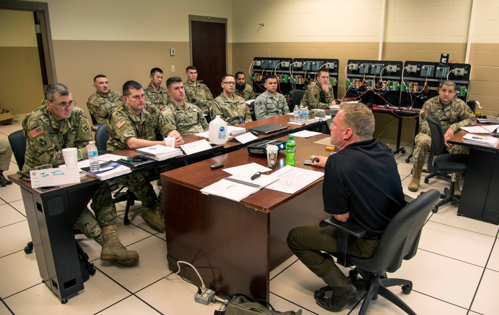 Are Army Reserve soldiers prepared to defeat cyberthreats?