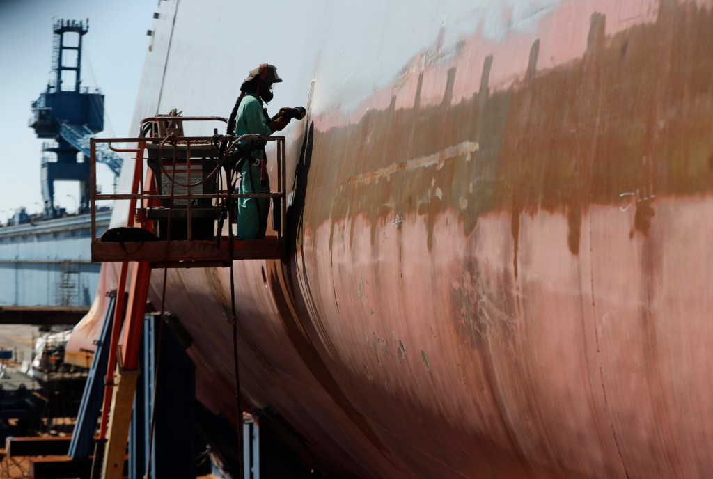 US Navy shipbuilders’ union approves labor pact at Bath Iron Works