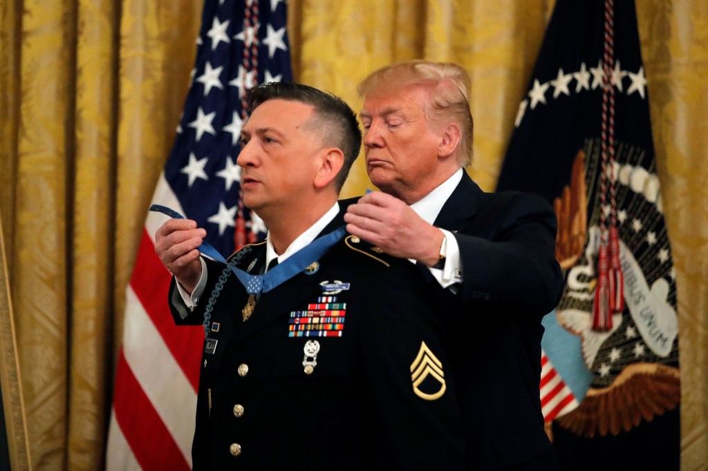 Lone living Medal of Honor recipient from Iraq wants more recognition for the heroes of that fight