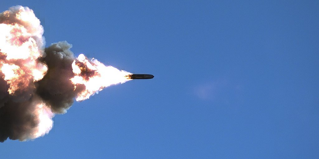 Industry, Army hit range records in tests of new artillery projectiles