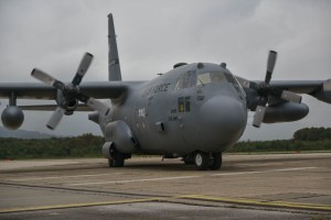 Air Force grounds most C-130Hs due to cracked propeller barrels