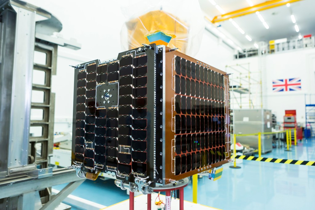 Carbonite-2 satellite enters orbit to test British intel-gathering capability
