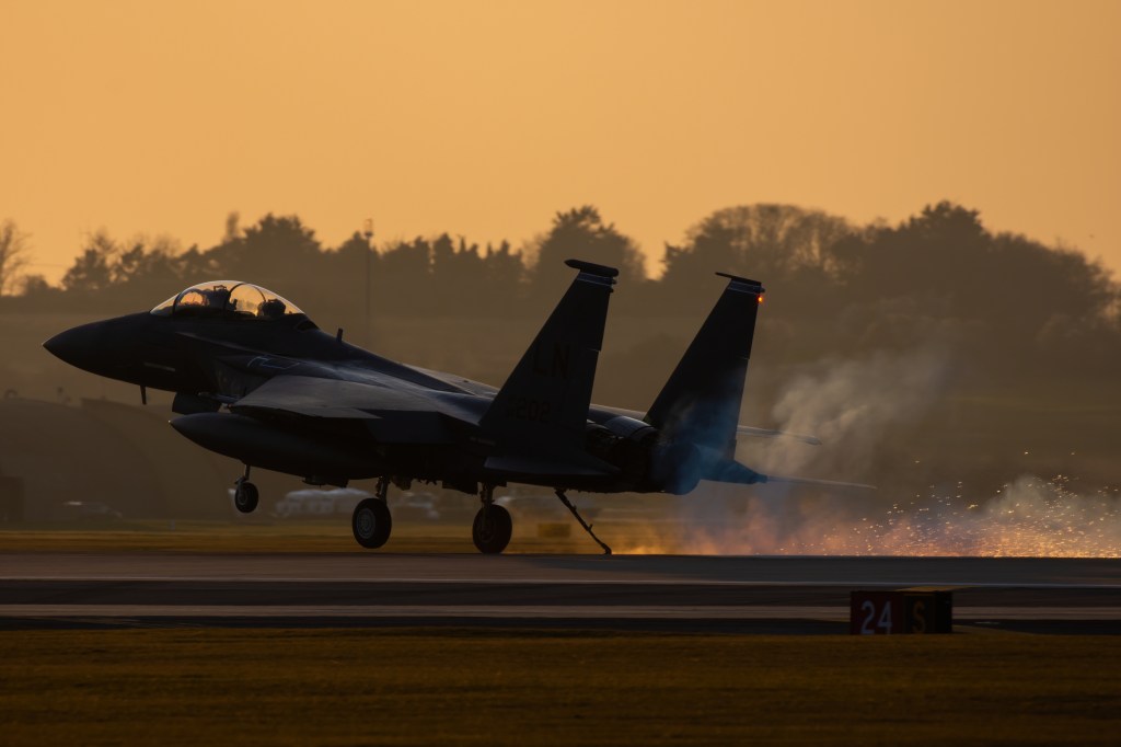 Lakenheath sees at least 3 emergency F-15 jet landings in one week