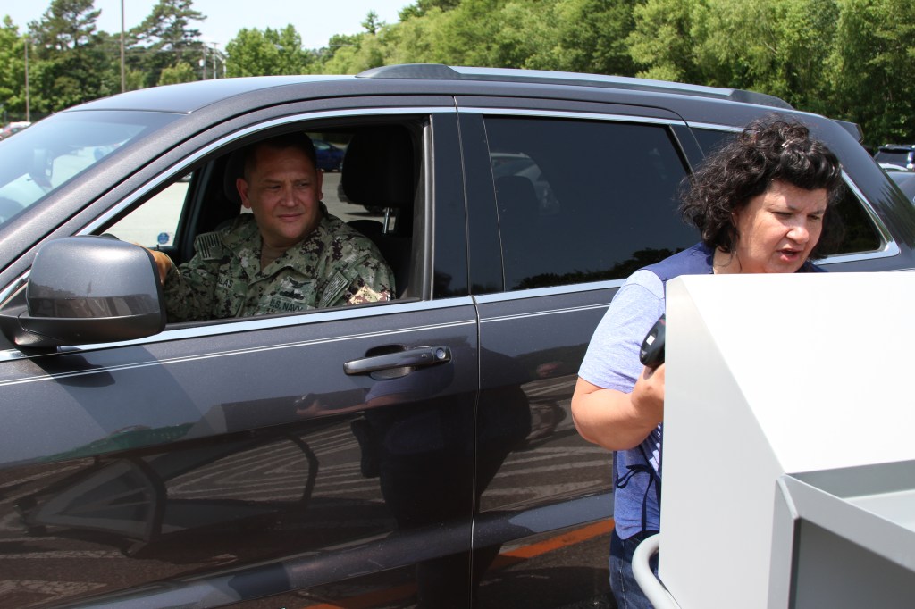Here’s when the 4.1 million newly eligible veterans and caregivers will get access to online commissary benefits