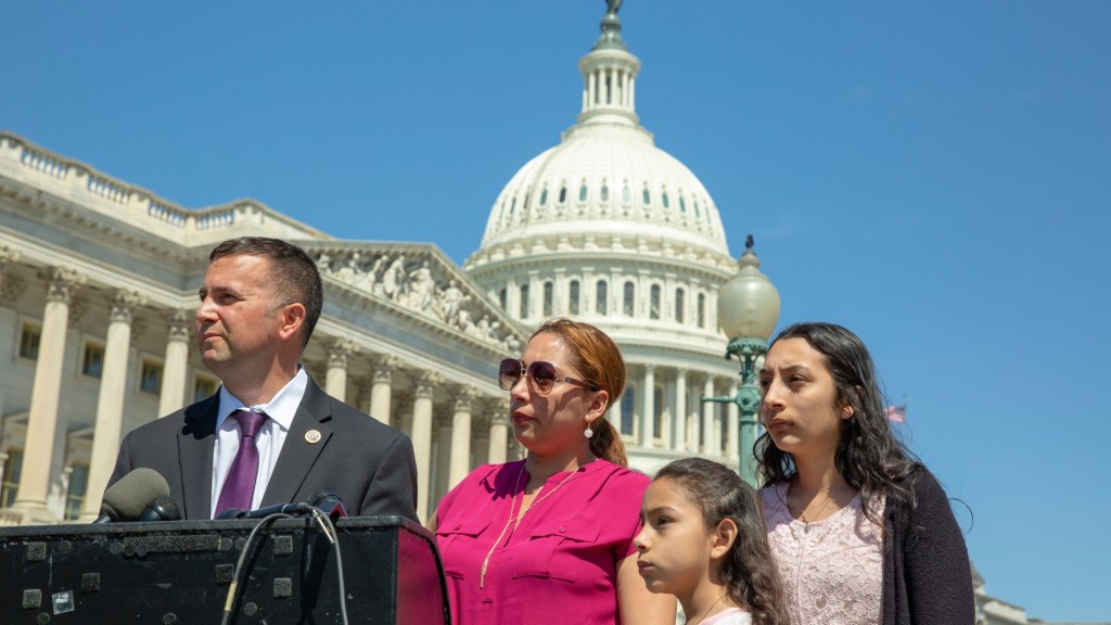 New bill would protect military spouses from deportation