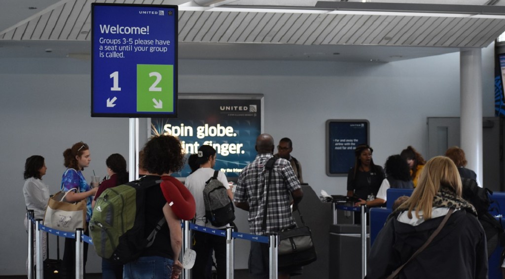 United Airlines debuts ‘Better Boarding’ program to benefit active-duty military