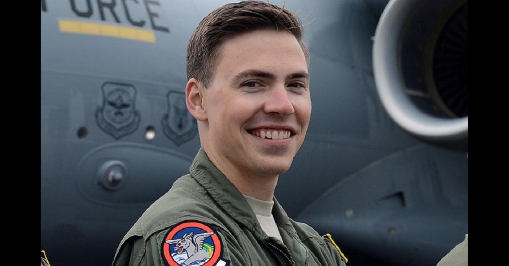 An F-16 pilot died when his ejection seat failed. Was it counterfeit?