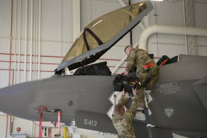 Arctic survival: Eielson F-35s get new kits for ejected pilots