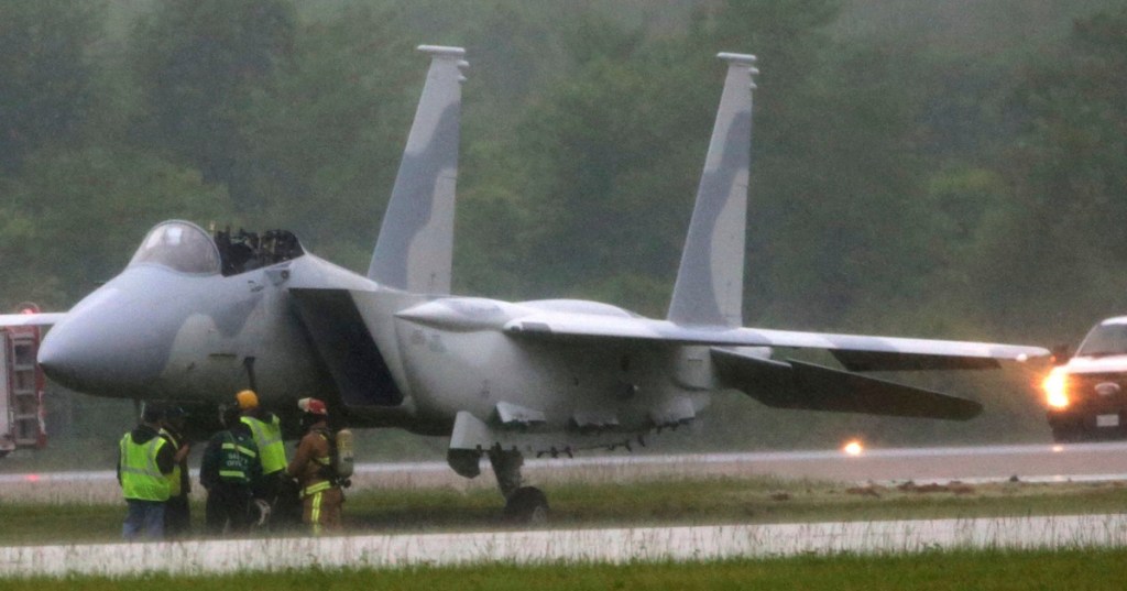 F-15QA bound for Qatar declares emergency upon landing, leaves runway in Illinois; USAF pilots eject safely