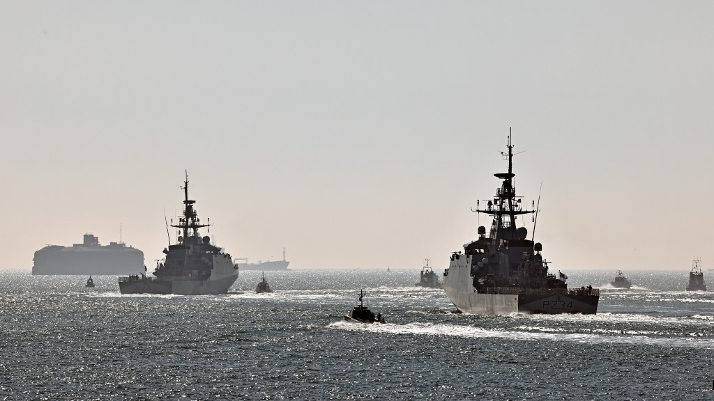 UK Royal Navy wants a disaggregated fleet that de-couples combat punch from ship platforms
