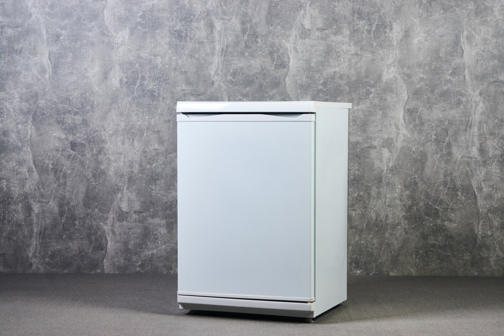 Wife kept husband’s corpse in freezer for 10 years while collecting his VA benefits