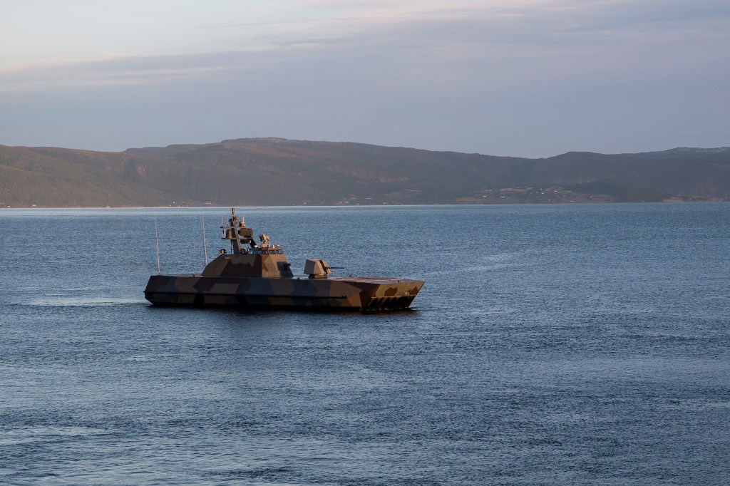 Autonomous systems to help NATO examine climate change effects in Arctic waters