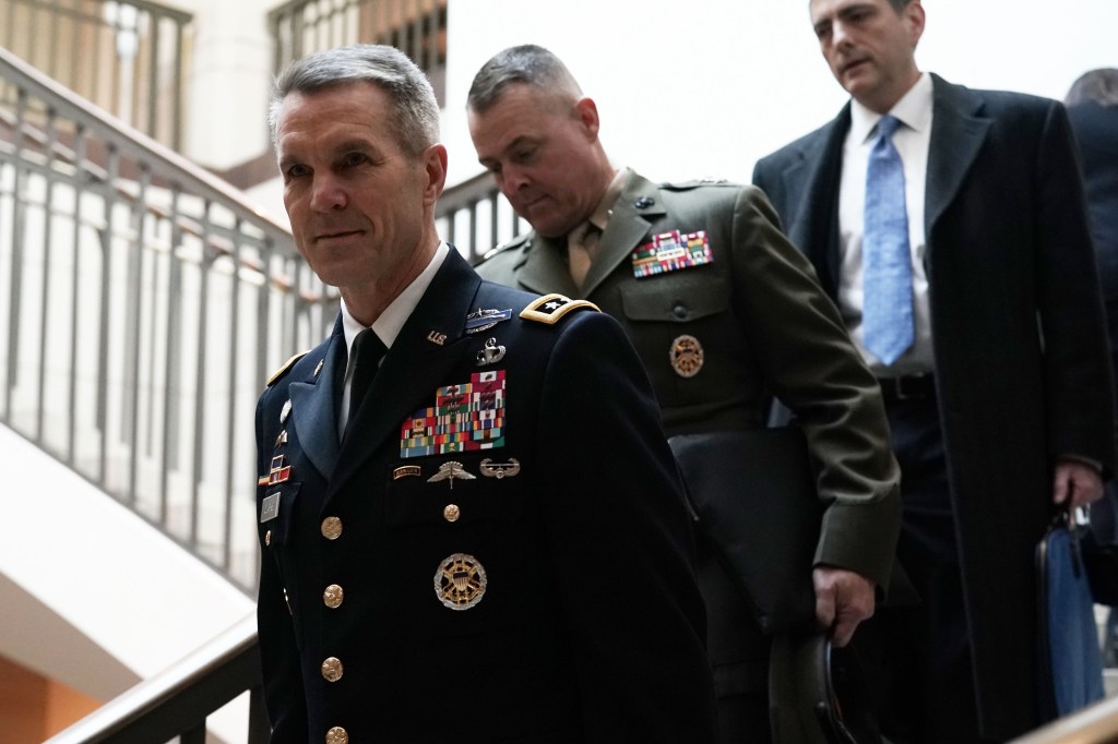 Pentagon briefs senators on Syria plans, leaving unanswered questions