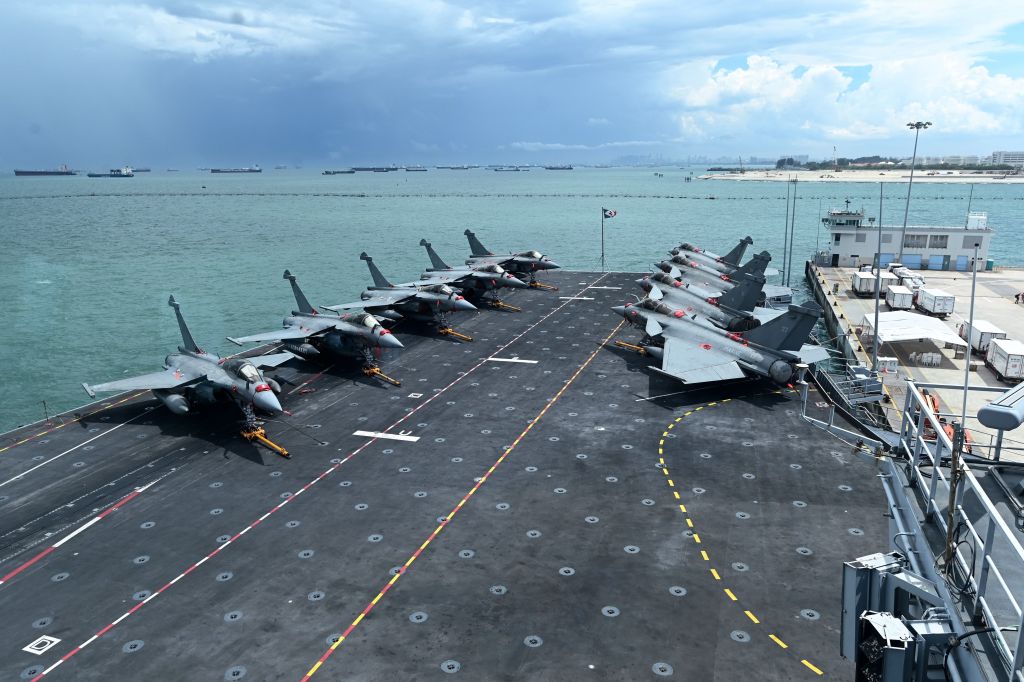 France promises a presence in the Pacific amid an anticipated ‘global confrontation’