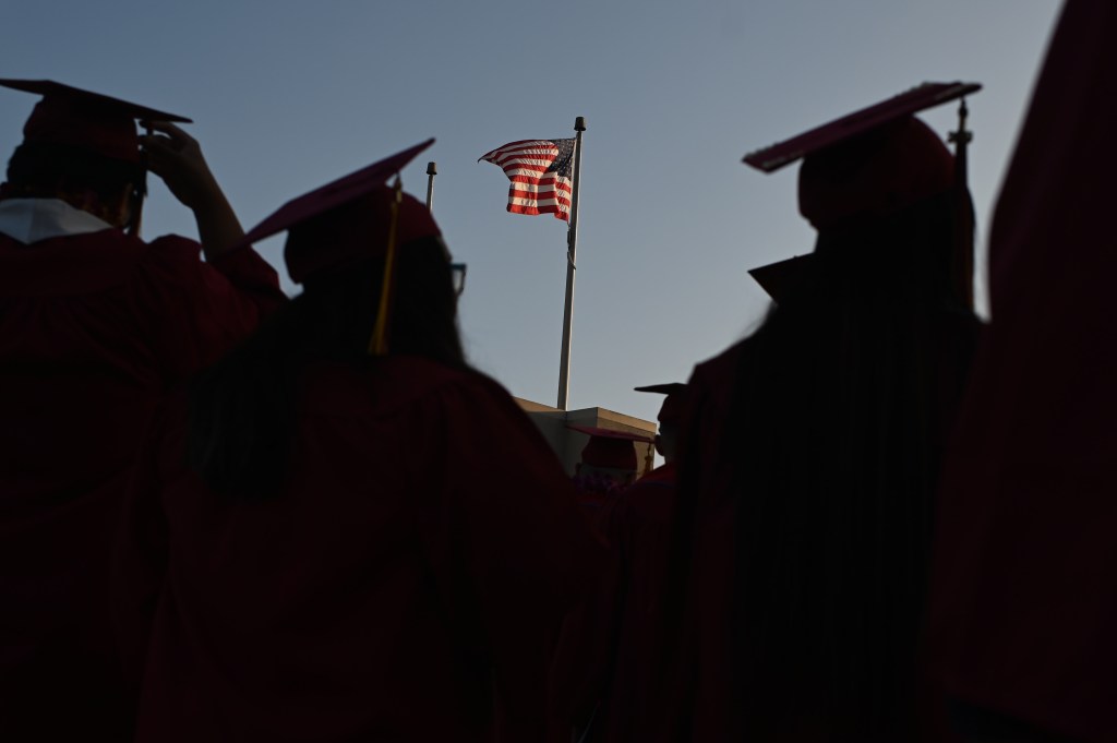 Which college majors are student veterans pursuing and why?