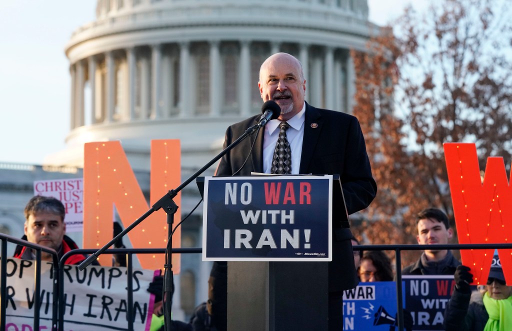 House progressives demand Pentagon cuts, citing pandemic