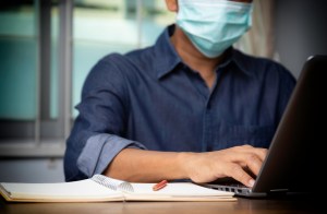 Return to work plans ‘endanger’ federal workers, senators say