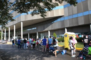 COVID-19 exacerbates job woes for veterans, military spouses