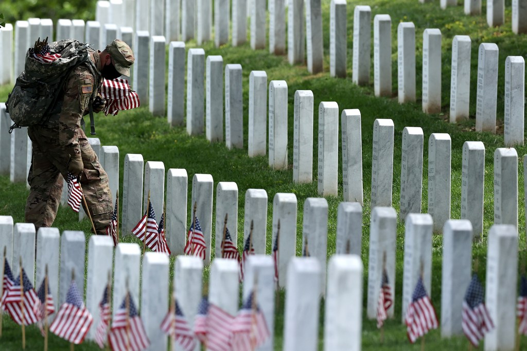 Arlington Cemetery loosens pandemic restrictions ahead of Memorial Day