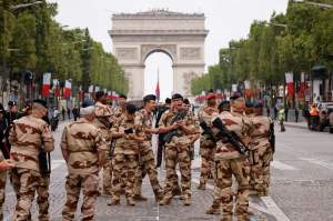 Eying military gains, France goes big on national quantum technology