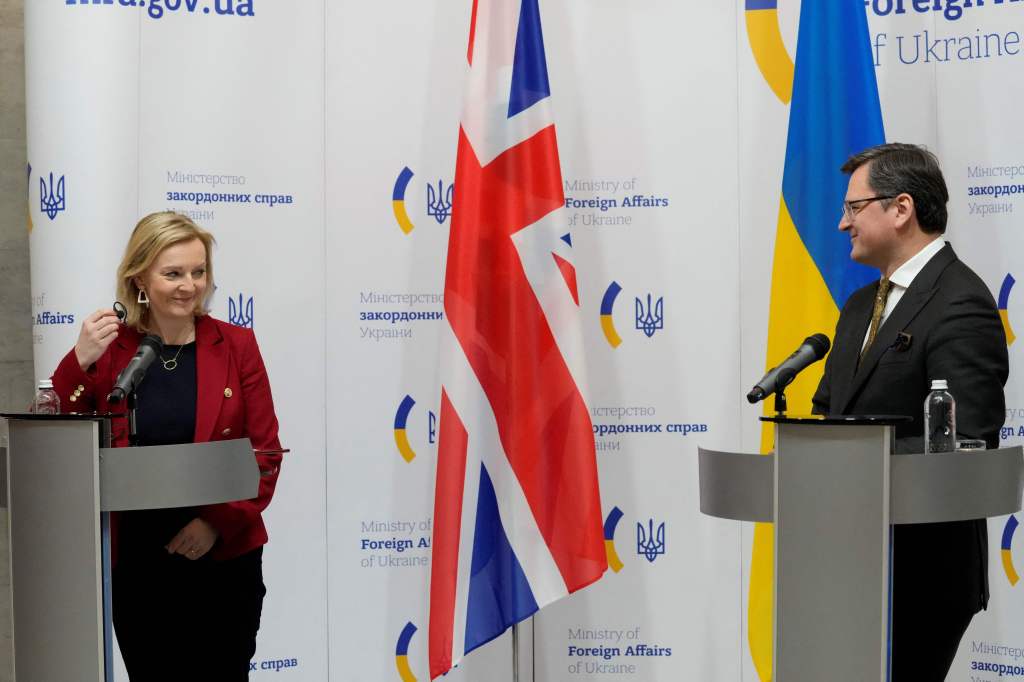 Ukraine, UK, Poland announce security pact amid heightened tensions